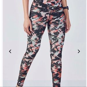Fabletics Salar Printed PowerHold Legging Size S